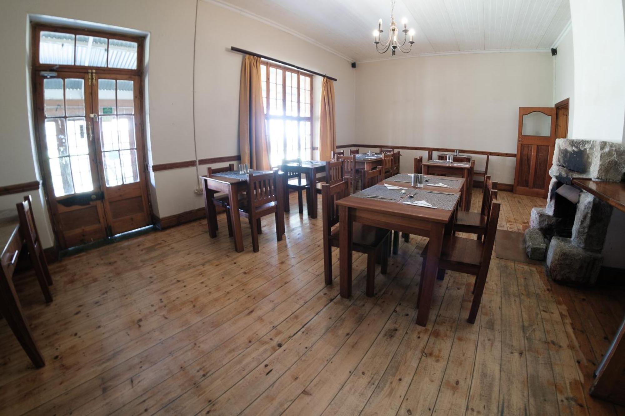 The Border Post, Bed And Breakfast Бергвил Екстериор снимка
