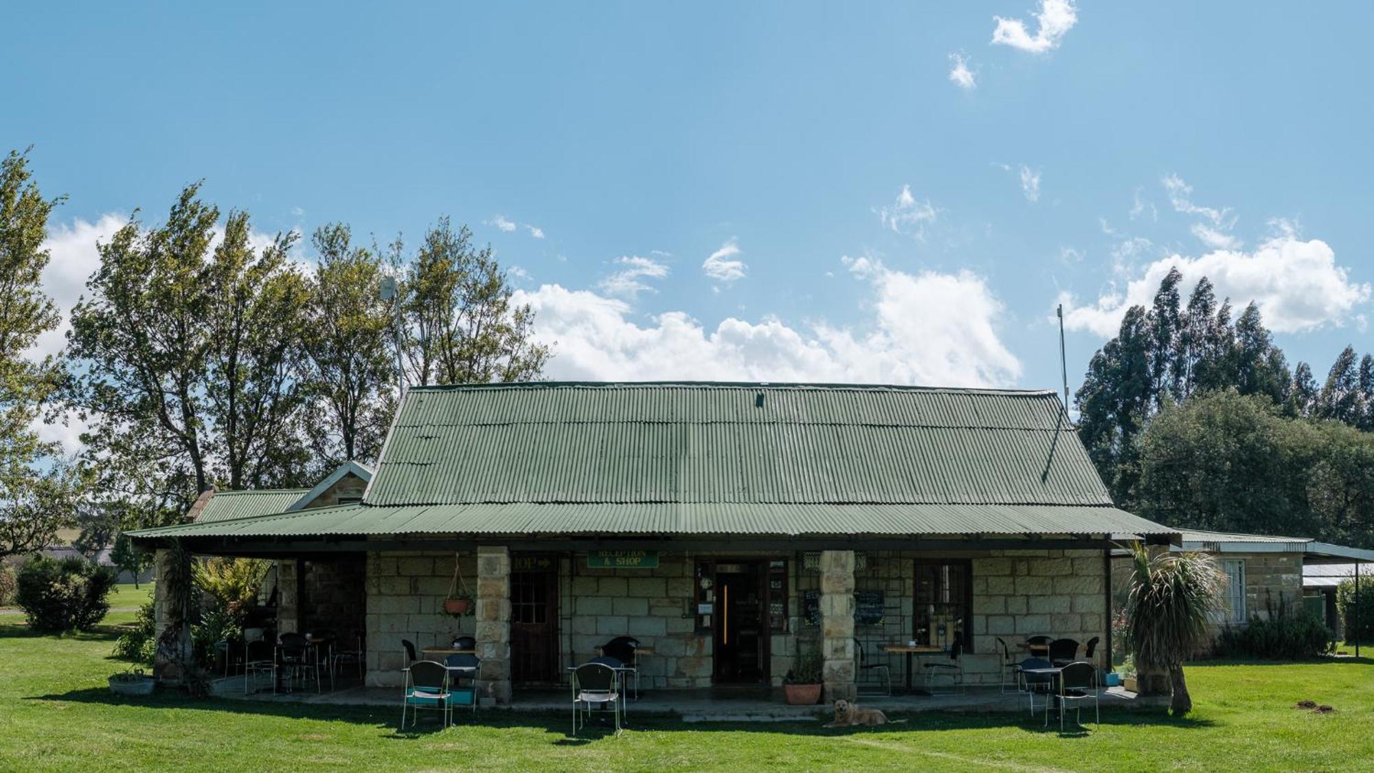 The Border Post, Bed And Breakfast Бергвил Екстериор снимка