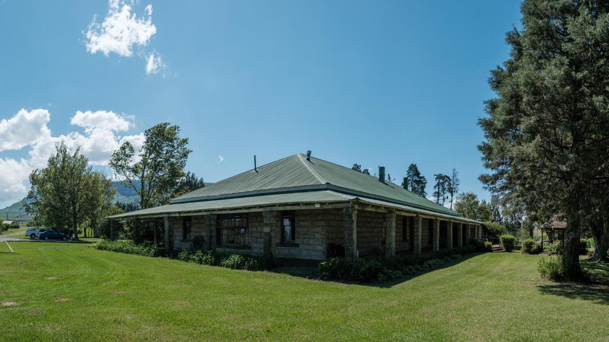 The Border Post, Bed And Breakfast Бергвил Екстериор снимка